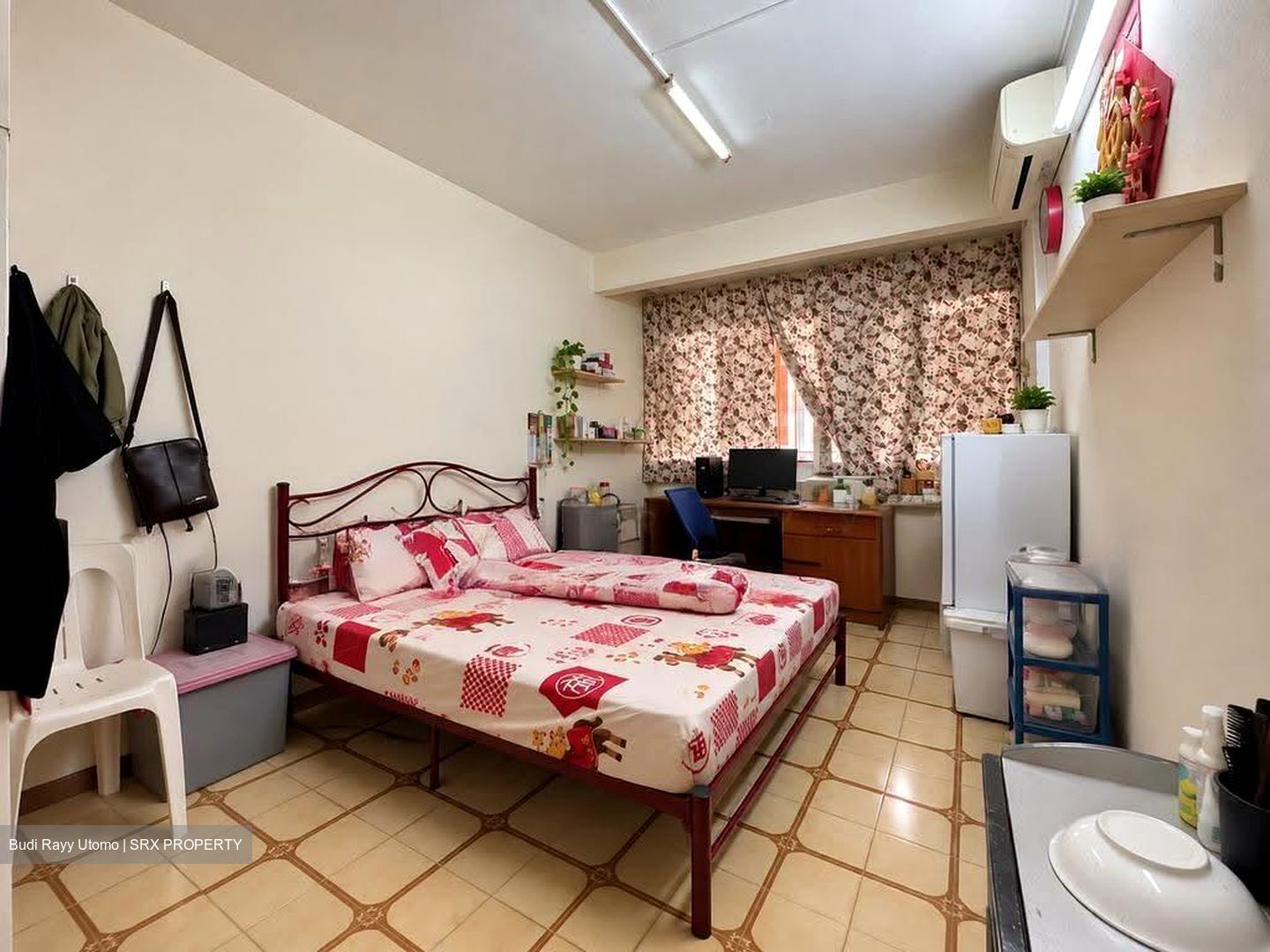Onan Road (D15), Terrace #630421111